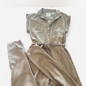 Abercrombie & Fitch Khaki Jumpsuit
